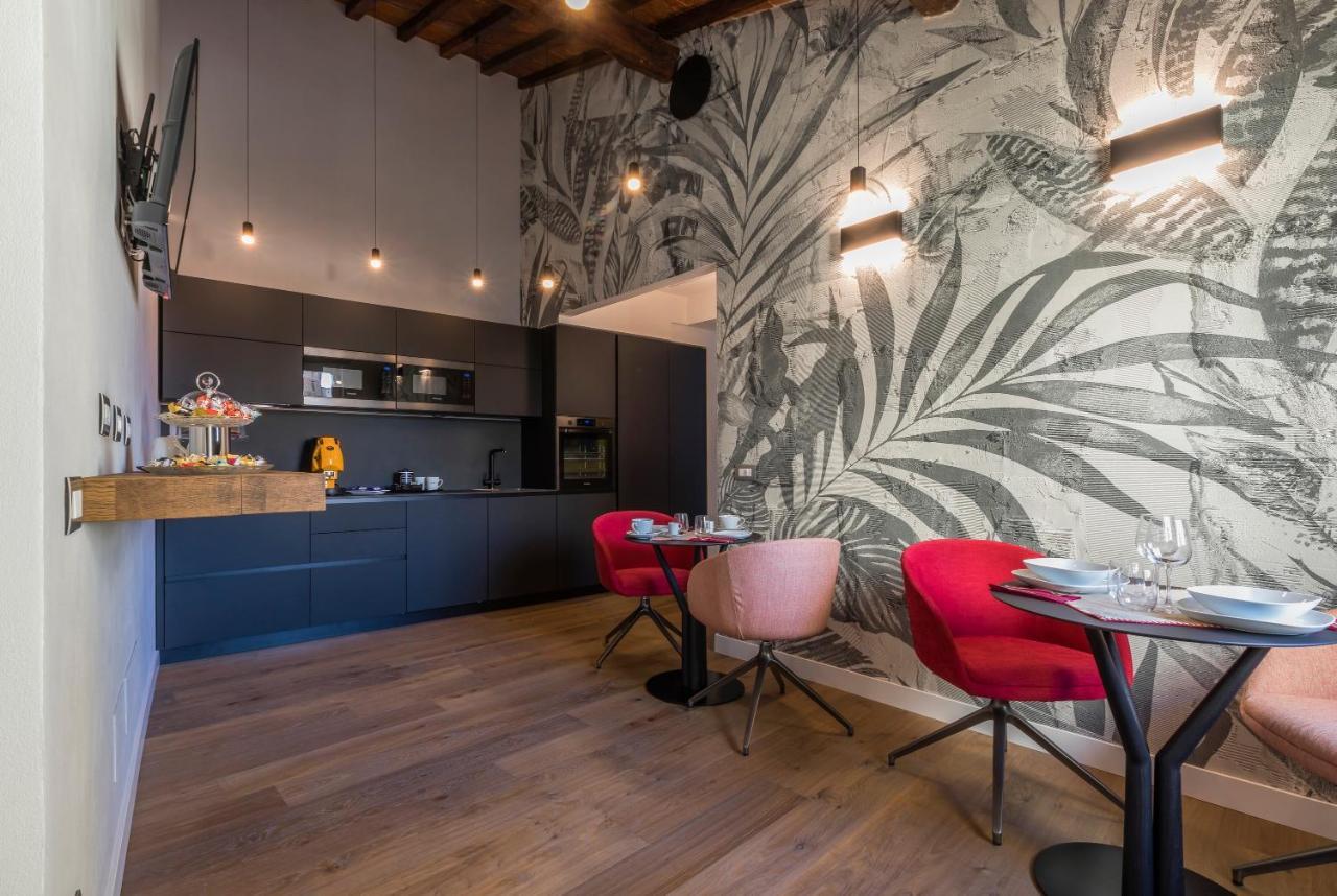Residenza Benizzi Rooms In The Heart Of Флоренция Экстерьер фото